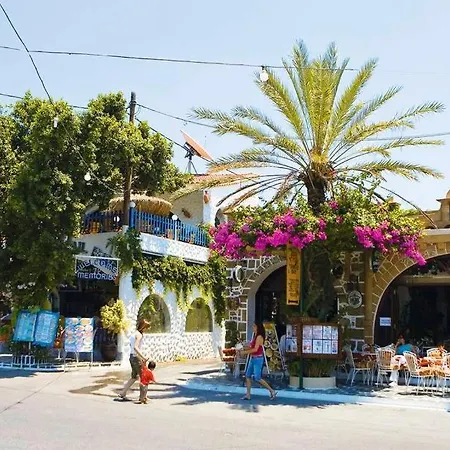 Casa Christiana, Villa Lardos