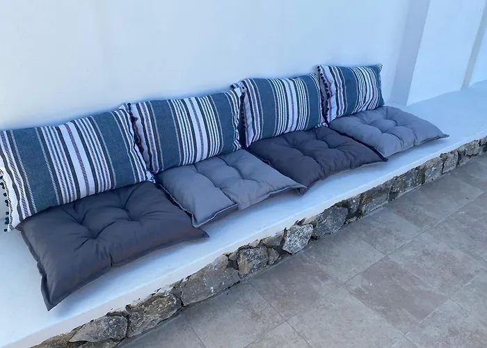 Casa Christiana, לרדוס